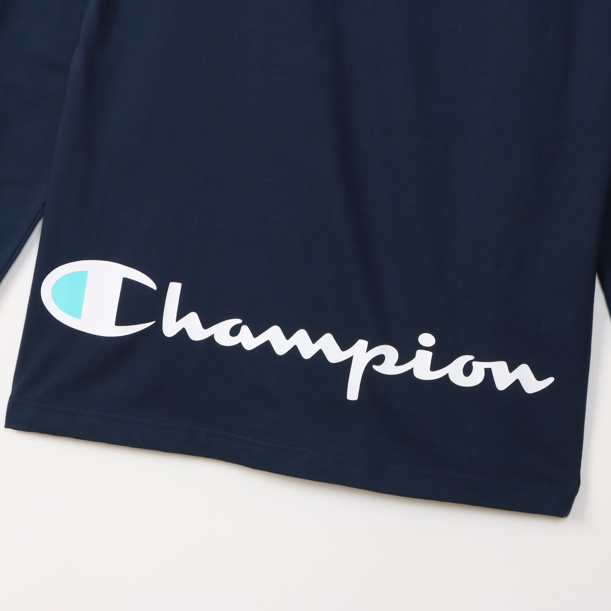 ロングスリーブTシャツ