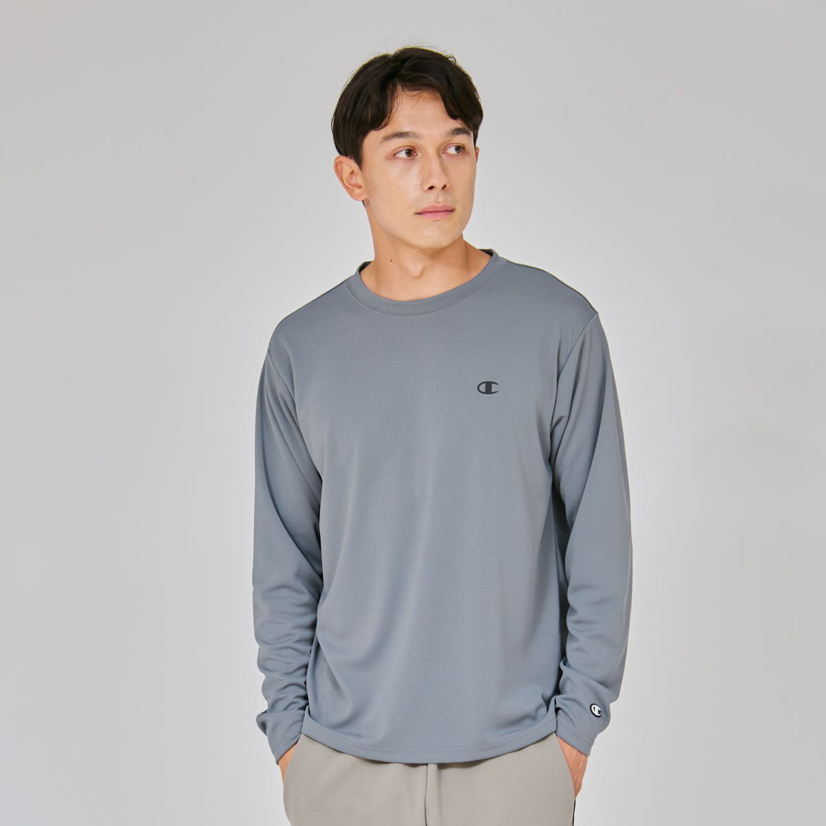 身長185cm 着用サイズ L