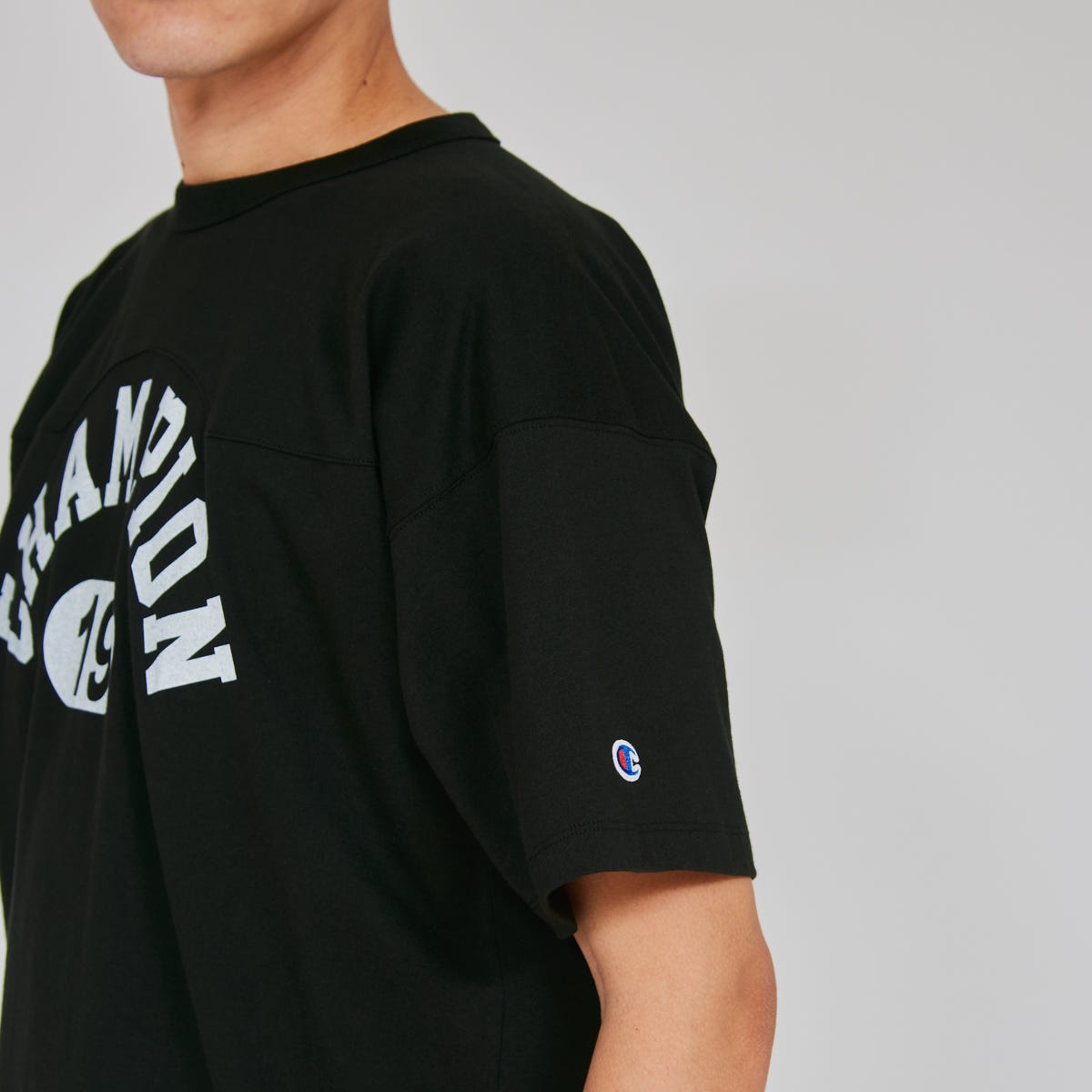 ショートスリーブTシャツ
