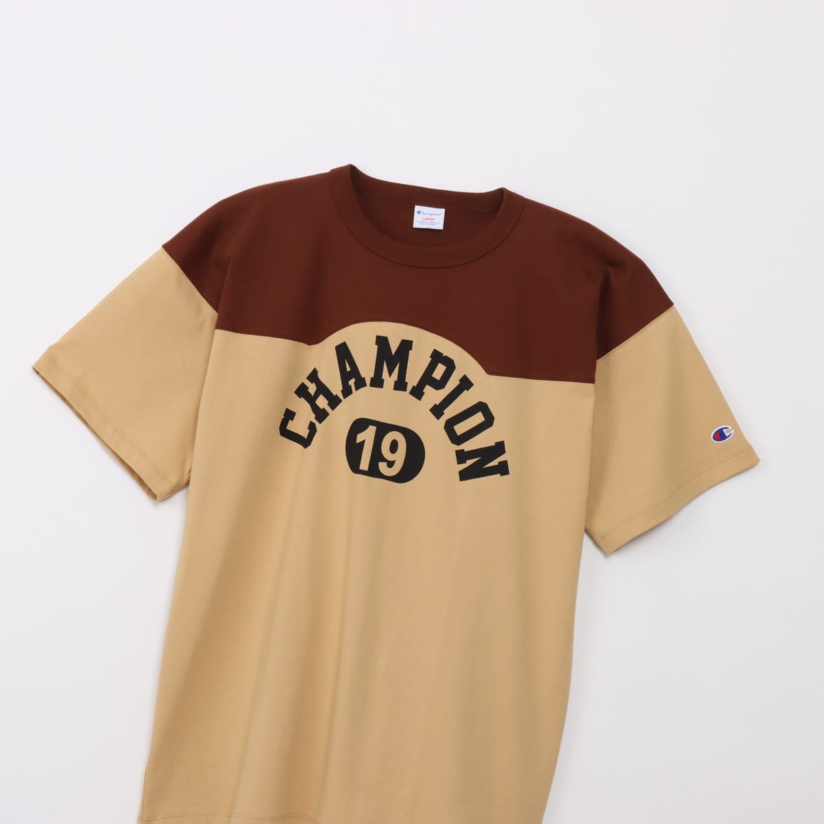 ショートスリーブTシャツ