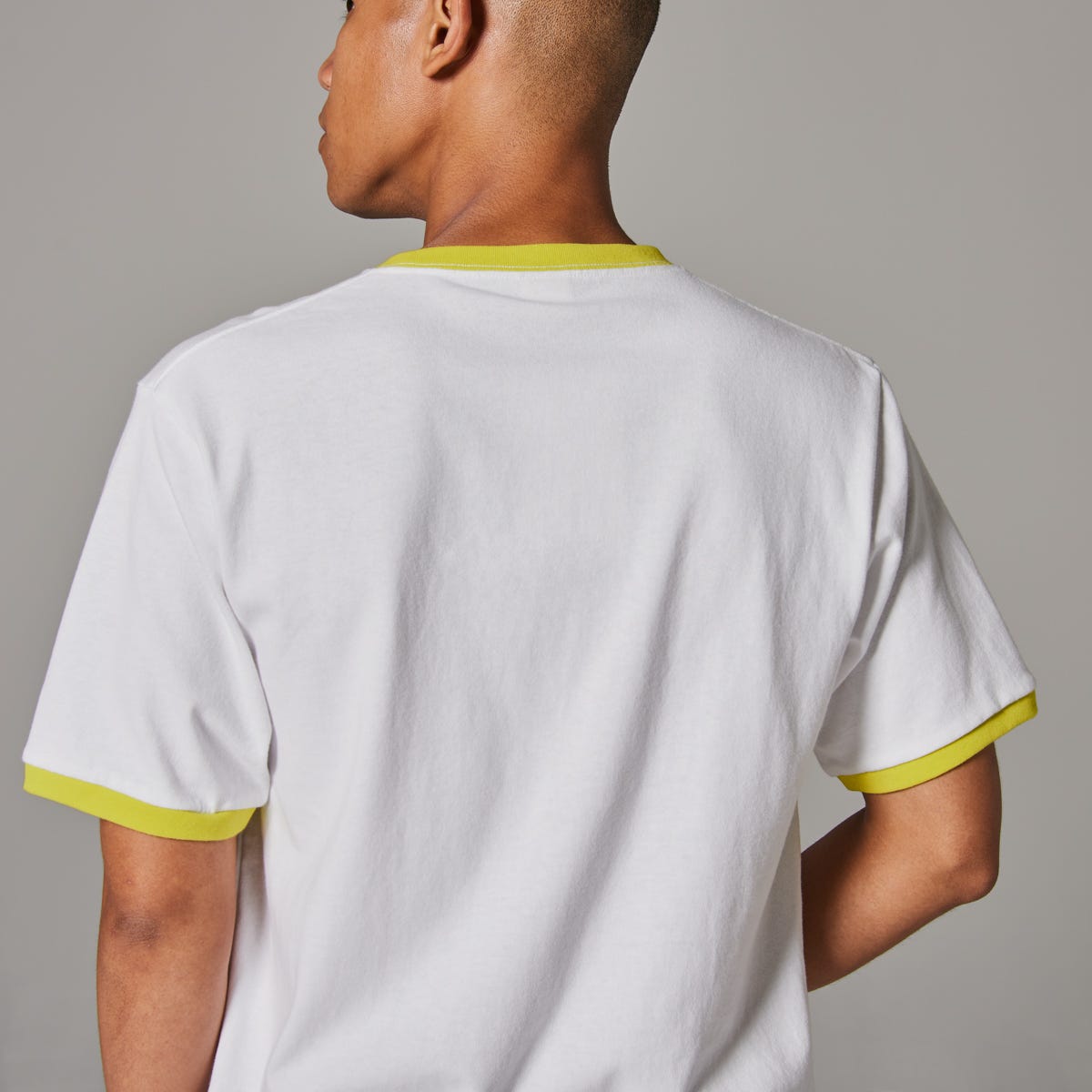 ショートスリーブリンガーTシャツ