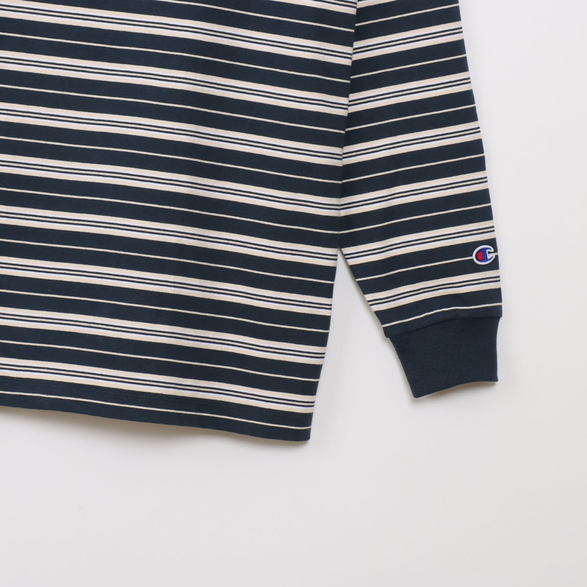 ロングスリーブTシャツ