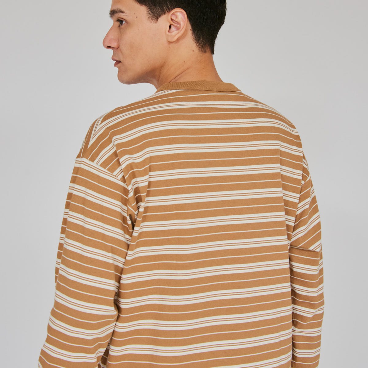 ロングスリーブTシャツ