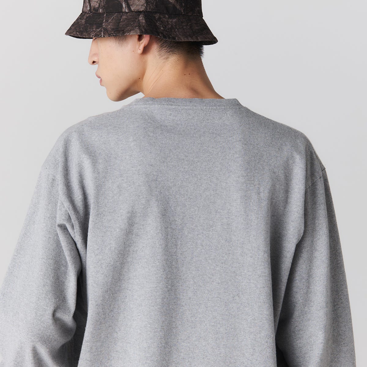 ロングスリーブTシャツ (C8-B402)