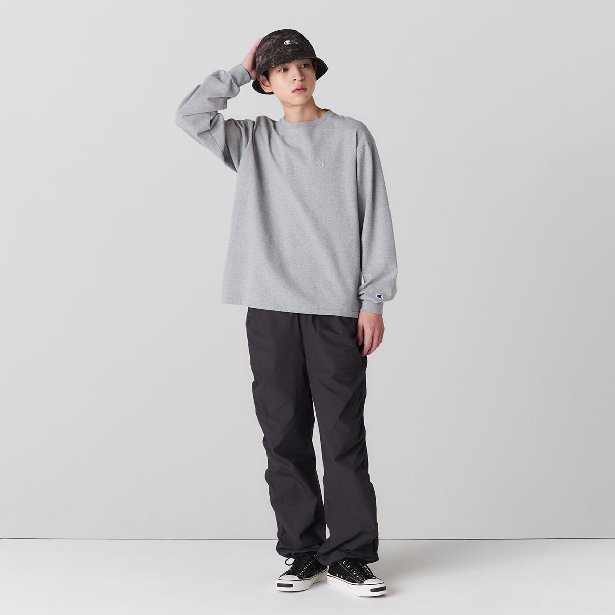 ロングスリーブTシャツ (C8-B402)