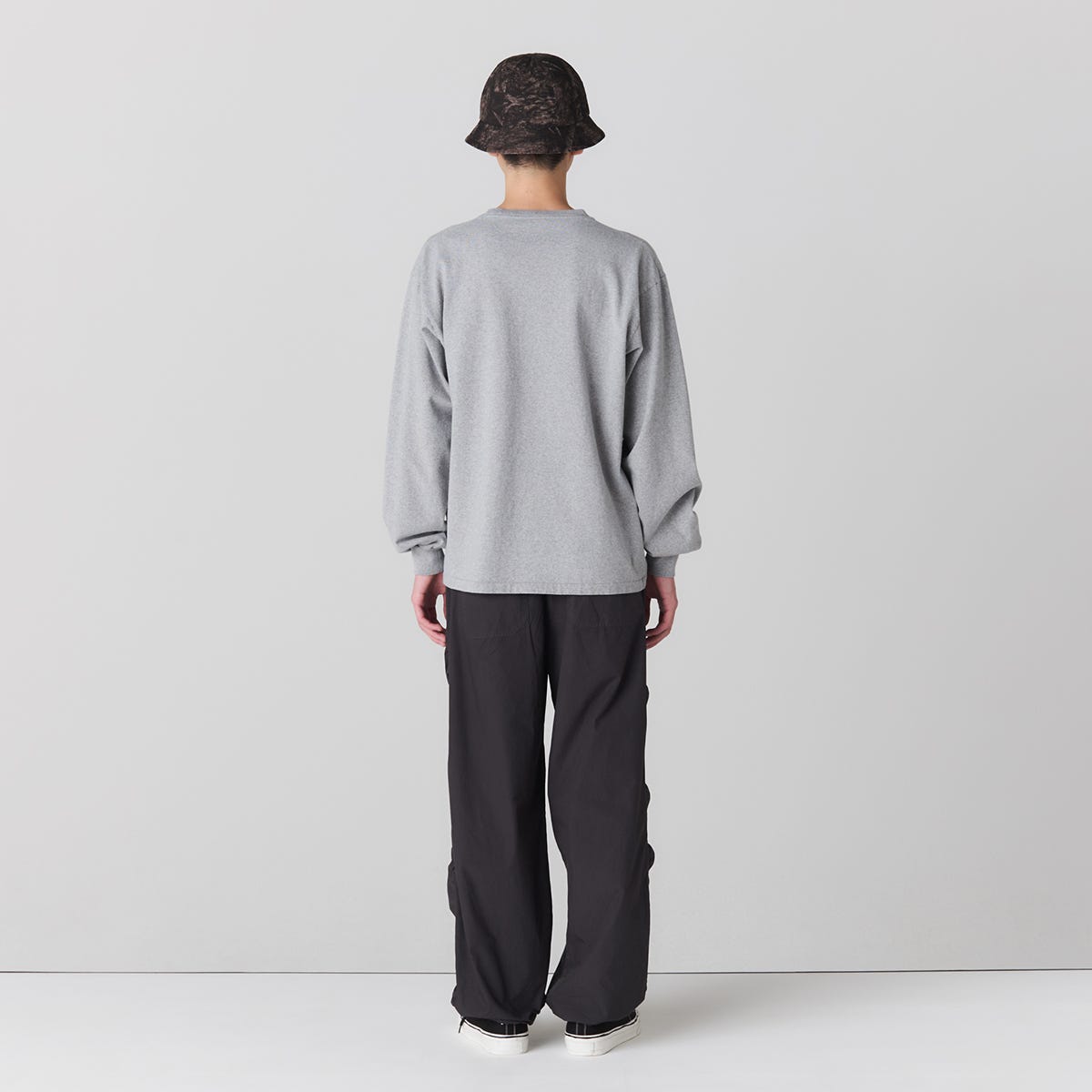 ロングスリーブTシャツ (C8-B402)