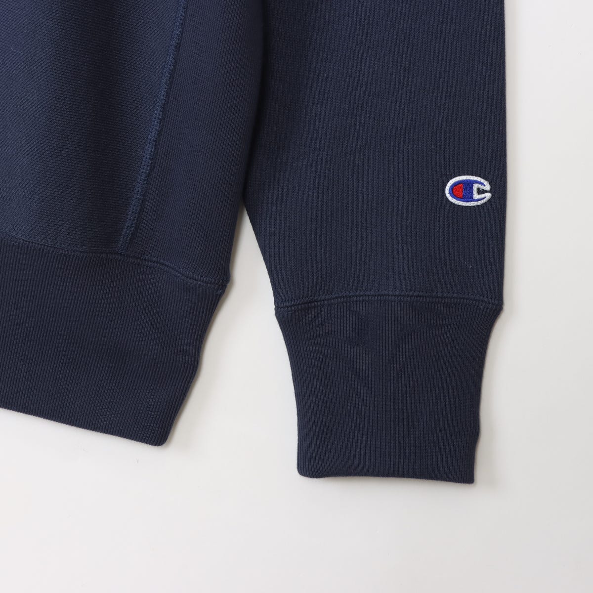 【キャンペーン対象外】Champion × HONMA リバースウィーブ(R) クルーネックスウェットシャツ(C8-C044)