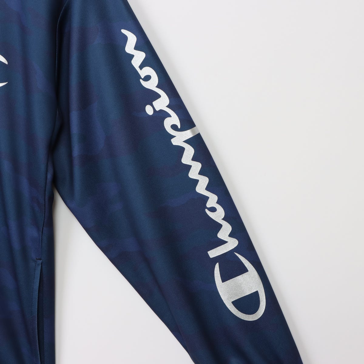 キッズ トレーニングスーツ (CK-DSW03)