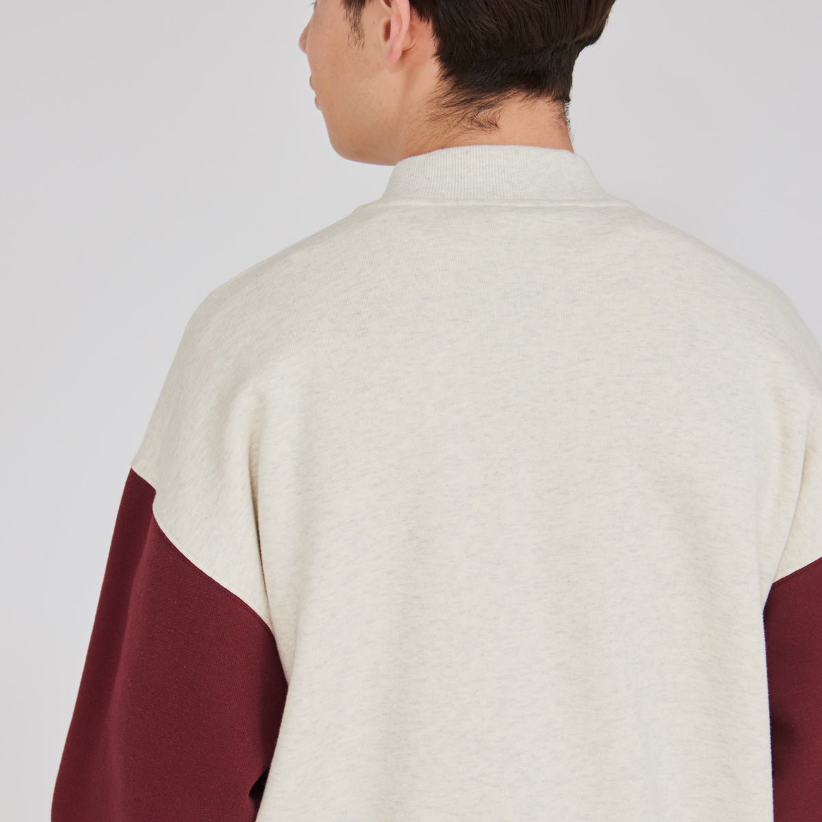 SNAP SWEATSHIRT