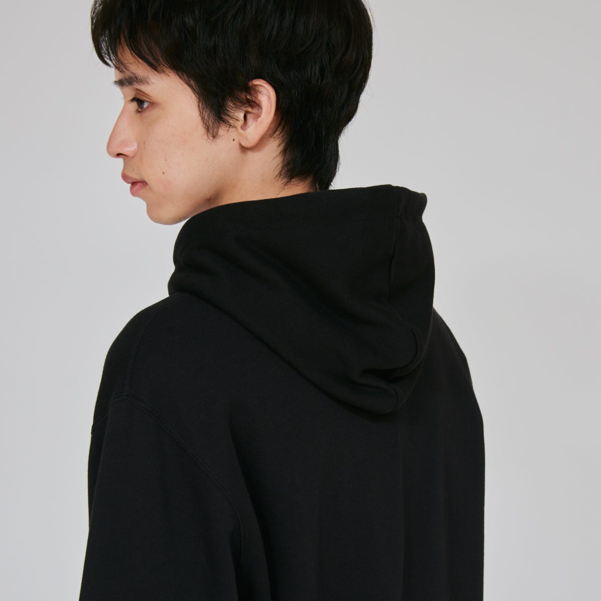 ジップフーデッドスウェットシャツ