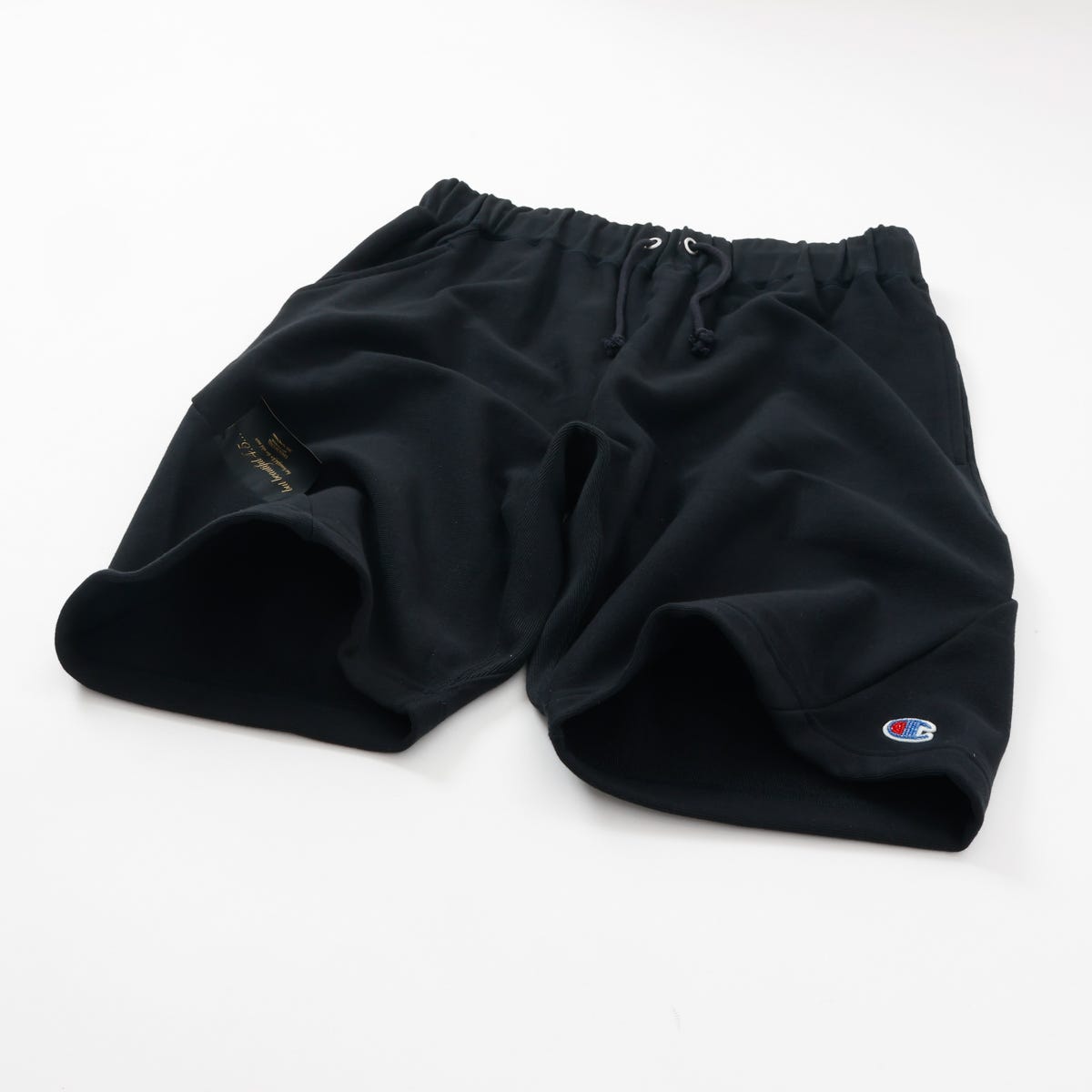 UNDERCOVER Champion スウェットショーツ 黒 M 新品タグ付 キャンペーン対象外】Champion × UNDERCOVER リバースウィーブ(R