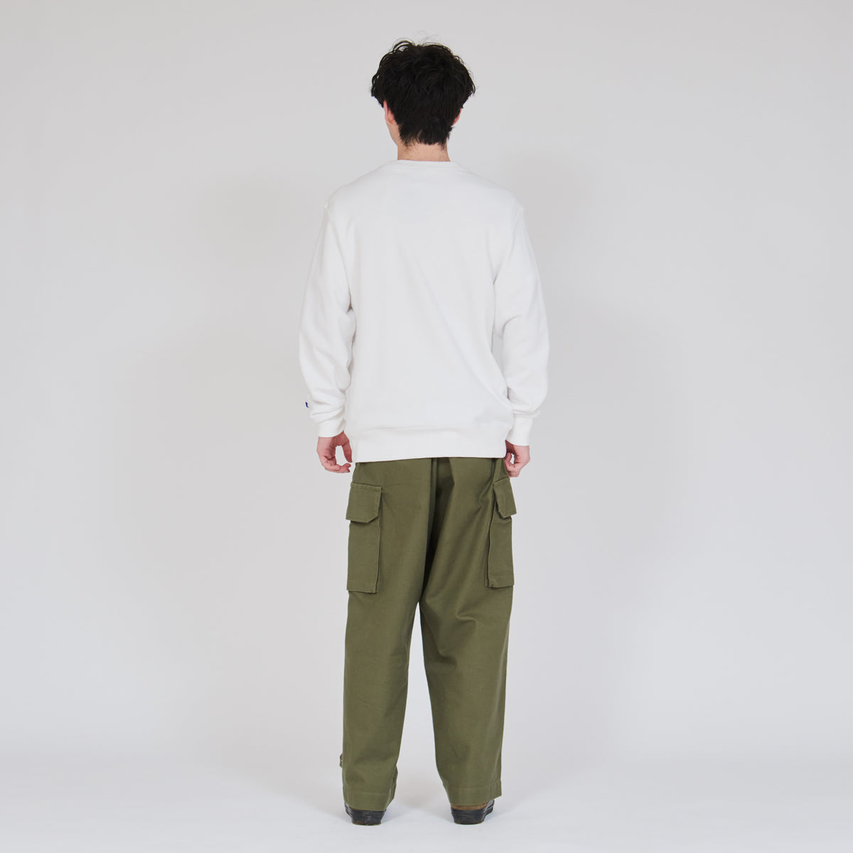 クルーネックスウェットシャツ (C3-Y035L)