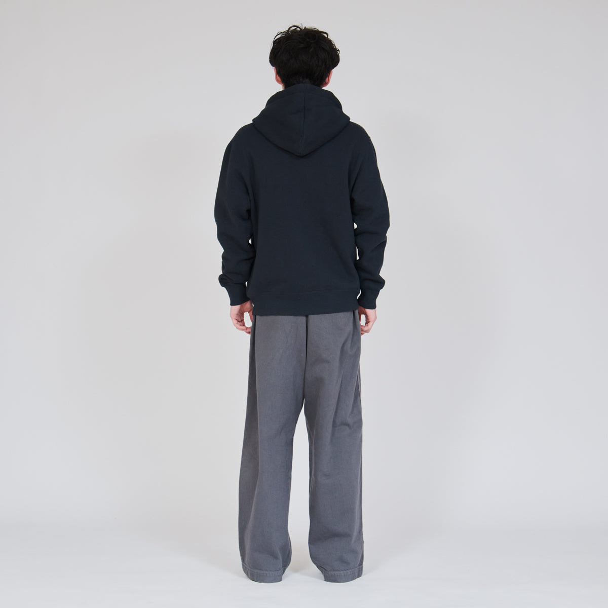 ジップフーデッドスウェットシャツ (C3-Y140)