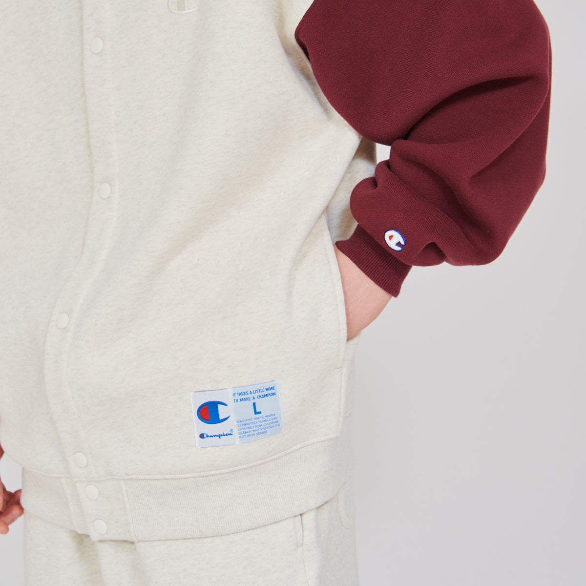 SNAP SWEATSHIRT